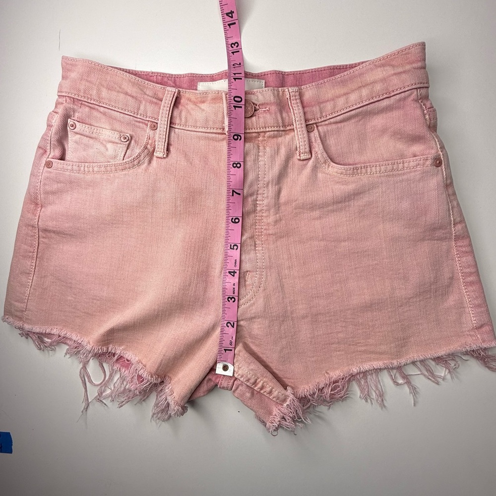 MOTHER Superior Shorts size 26 Tomcat Kick Fray Short - Picture 5 of 14